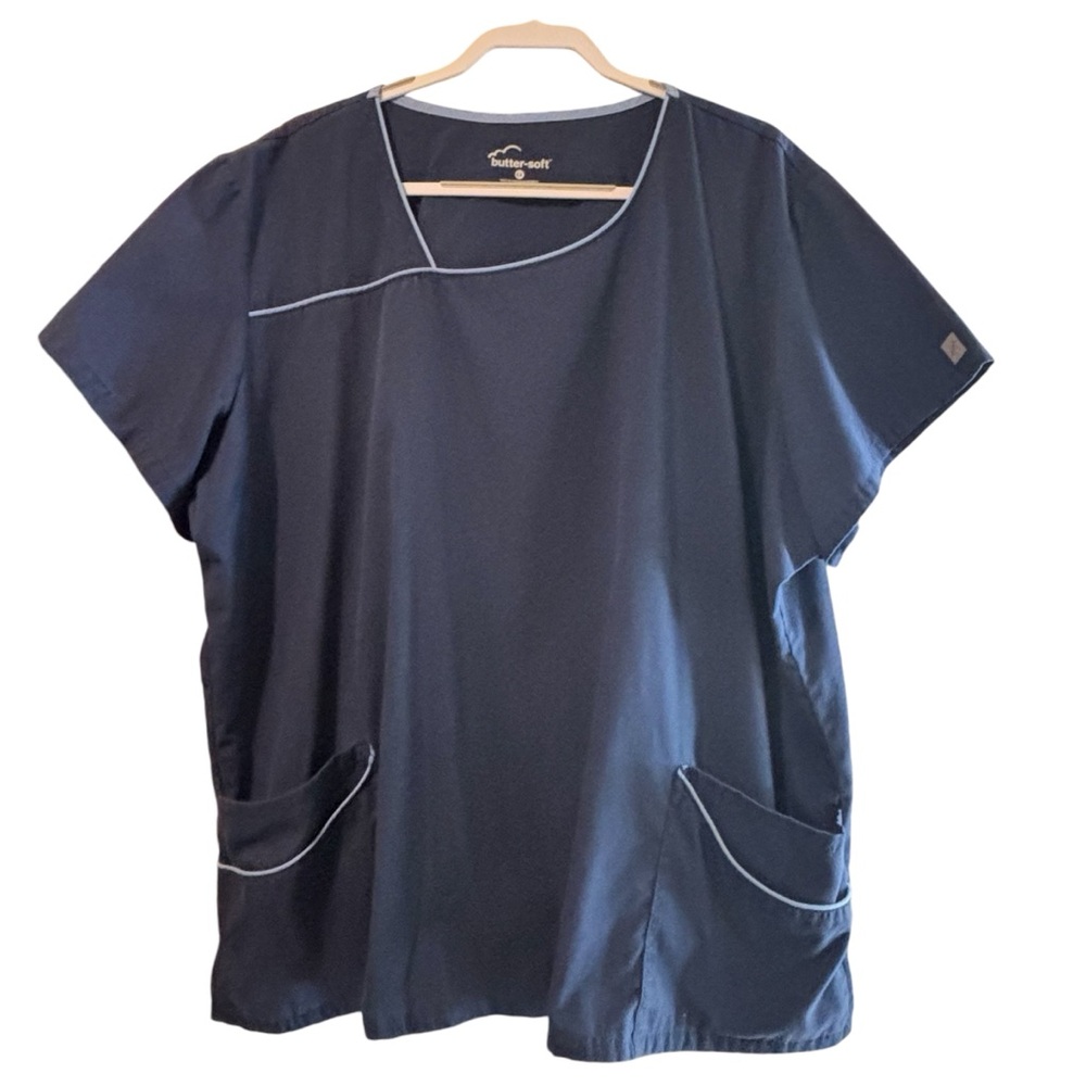 Butter Soft Scrub Top 4X EUC